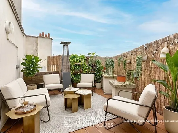 Étage élevé traversant avec terrasse - Quartier Montorgueil