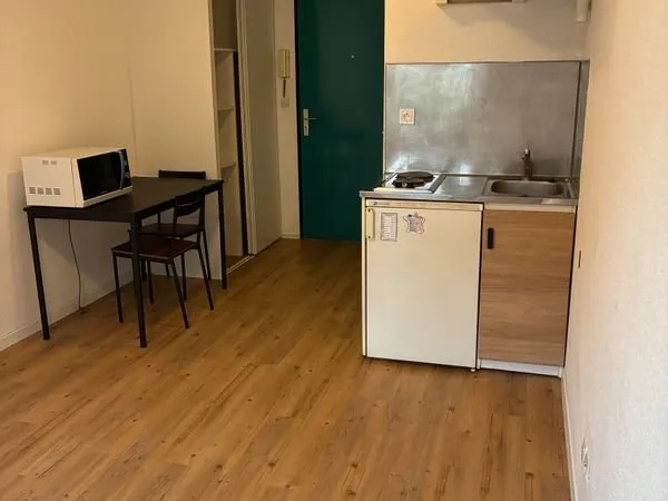 🏡 Agréable studio - Lyon 8 (Montplaisir) - Disponible immédiatement