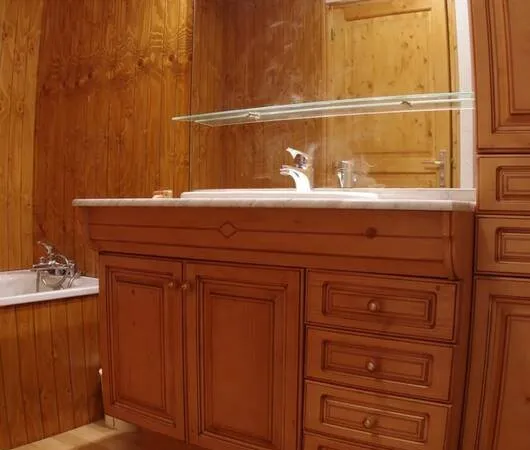 Deux pièces plus cabine, idéalement situé au Hameau de Planchamp