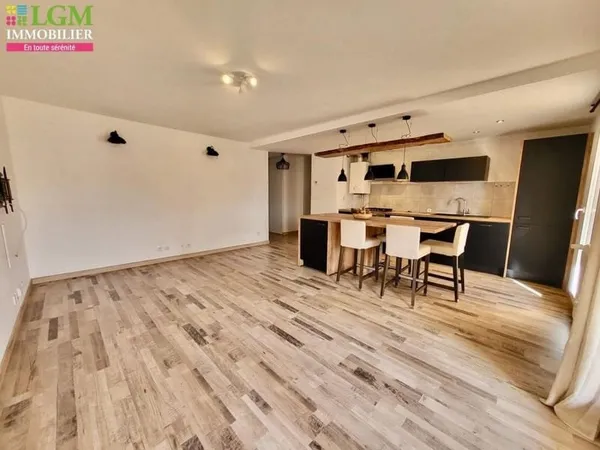 Appartement type 3 avec place de Parking