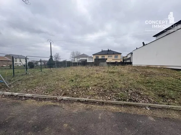 Terrain constructible 371 m²
