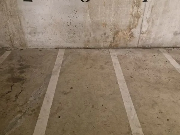 Parking moto