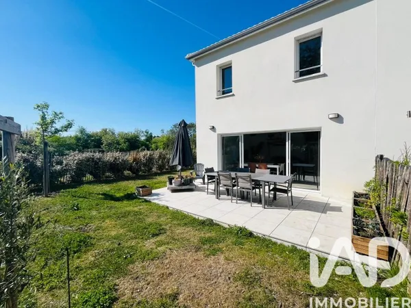 Maison 4 pièces 94 m²