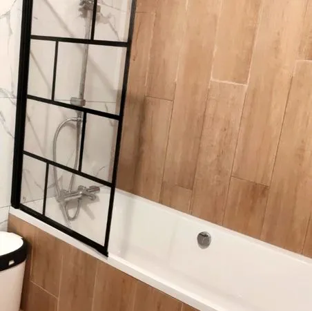 Maison mitoyenne - 72 m² - Rénovée & Jardin plein Sud