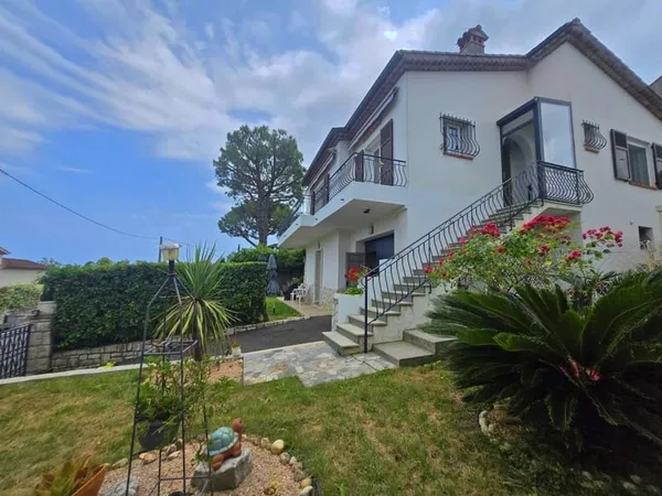 Maison 5 pièces 130 m²