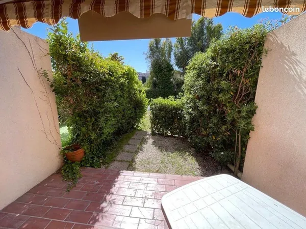 T2 avec jardin + parking - proche plages et port Santa Lucia - idéal investissement ou pied-à-terre