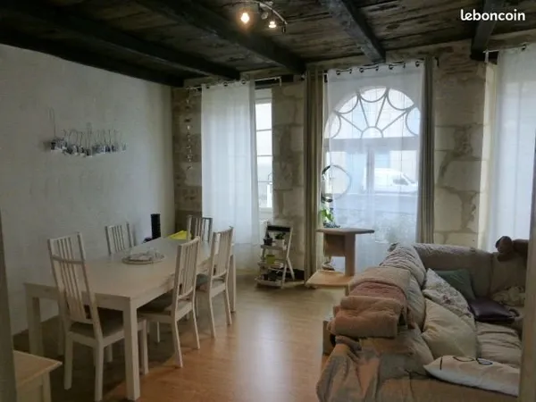 Appartement dans maison de village