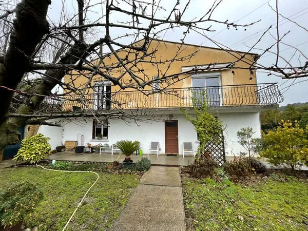 AXE CARCASSONNE LIMOUX Maison traditionnelle 4 chambres sur terrain de 2400 m²