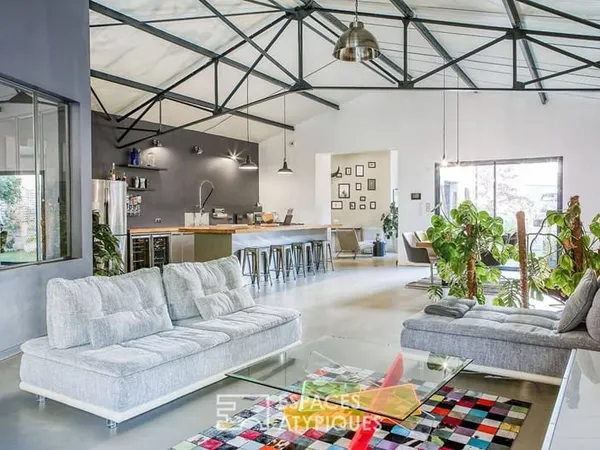 Maison 7 pièces 221 m²