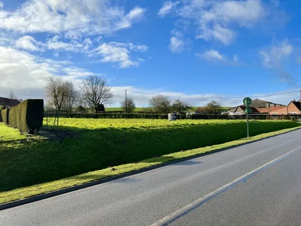 SACHIN : 2 LOTS DE TERRAIN A BÂTIR
