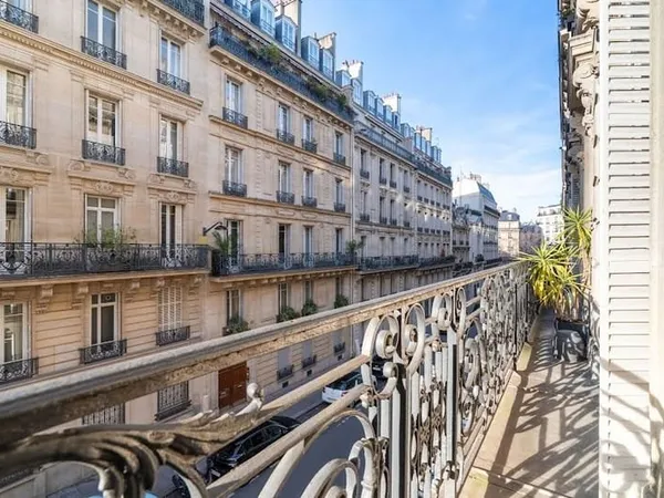 Appartement 7 pièces 164 m²