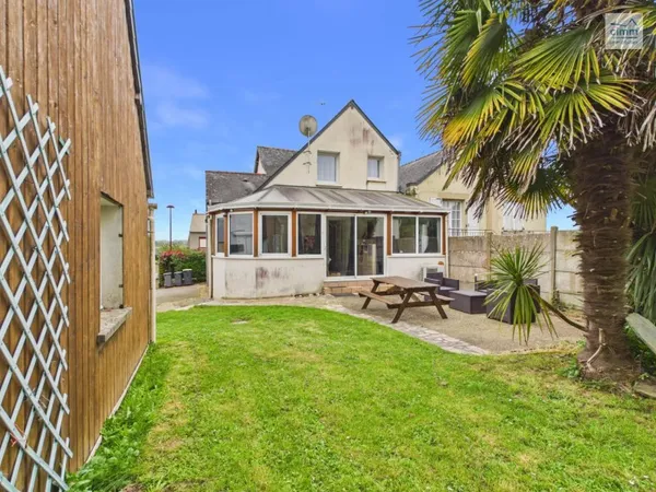 Maison de 119 m² sur un terrain de 1550 m²