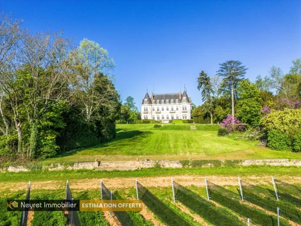Château XIXème au coeur du Beaujolais