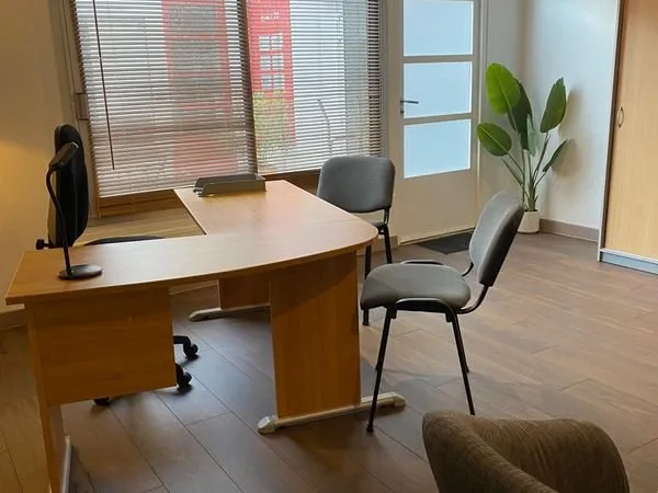 Bureau meublé 22m2 - Bordeaux centre