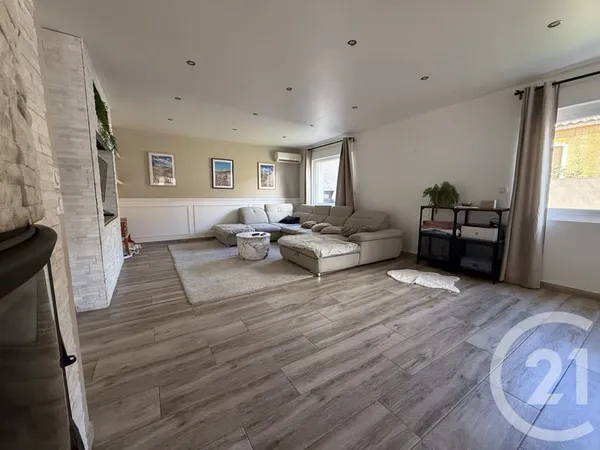 Maison 6 pièces 141 m²