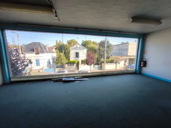 Local 500 m²