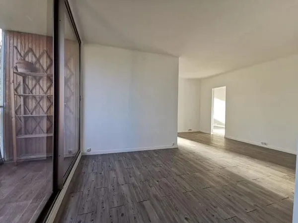 Appartement 4 pièces 77 m²