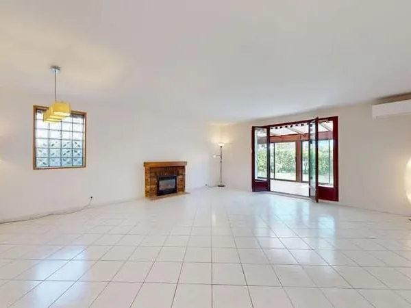 Maison 4 pièces 131 m²