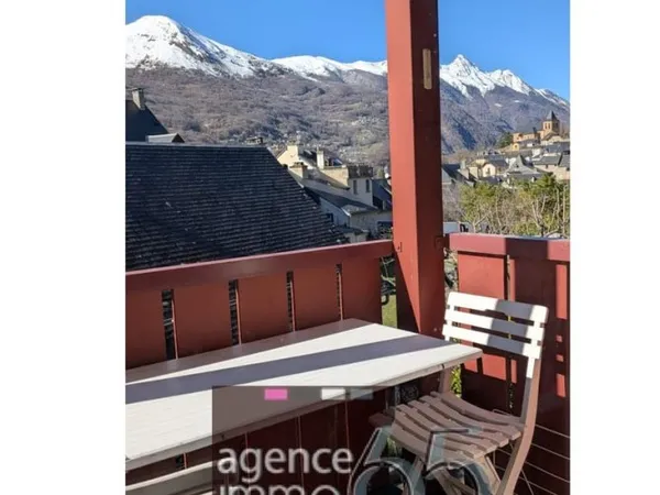 Charmant T1 bis avec balcon et parking LUZ ST SAUVEUR