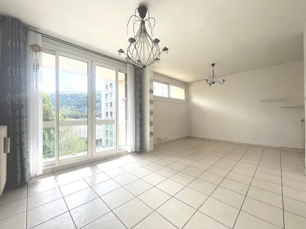 Appartement 5 pièces 86 m²