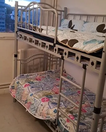 Une chambre partagée
