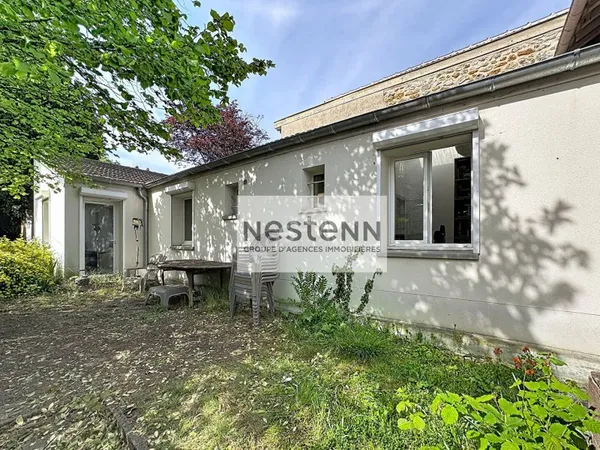 Maison Ermont - 6 pièces- 131 m2 - À fort potentiel - Gare Cernay - Centre ville