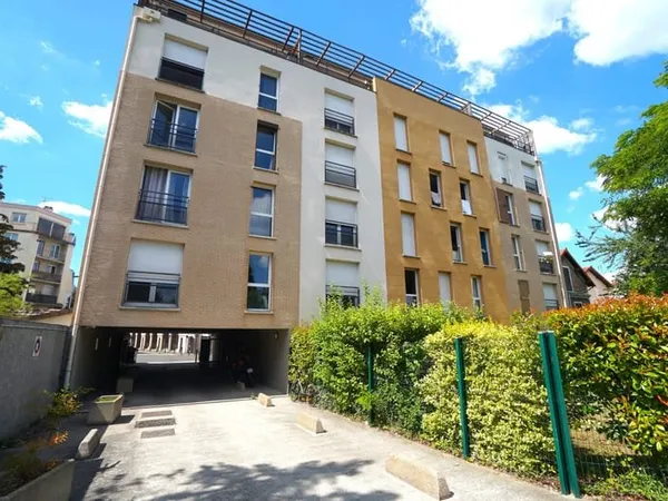 Appartement F2- Proche Gare d'Aulnay-sous-Bois RER B