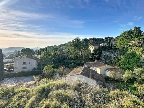 Terrain 800 m²