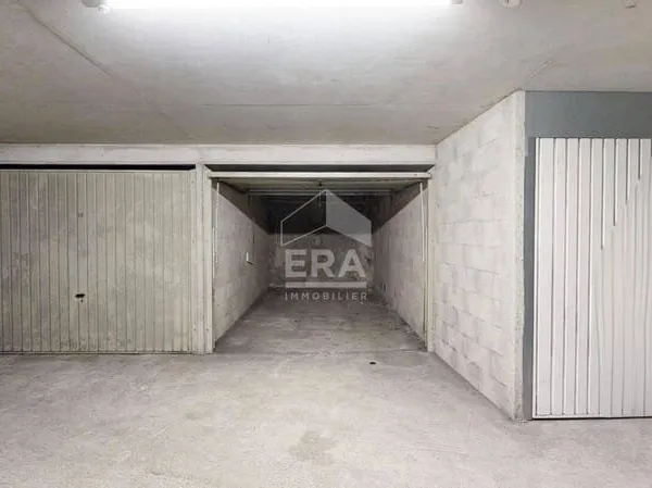 Parking 11 m²