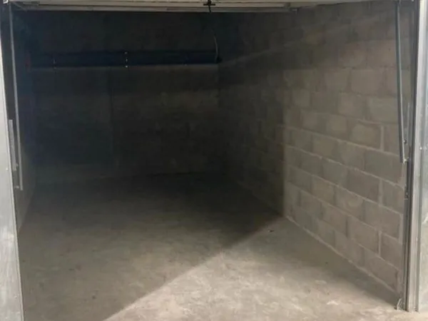 Garage fermé