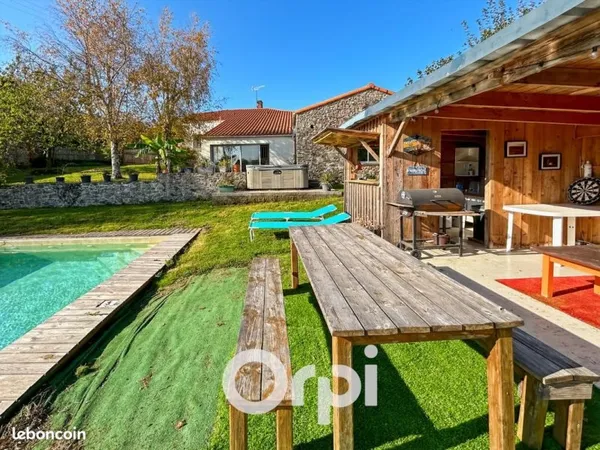 Maison 4 pièces 165 m²