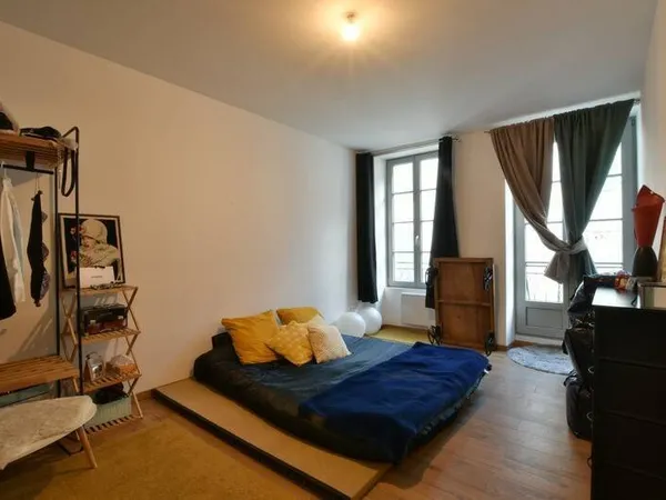 Appartement 4 pièces 84 m²