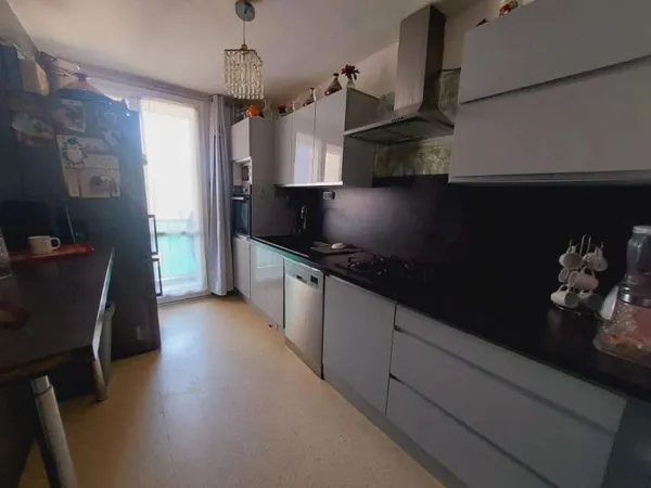 Appartement 4 pièces 74 m²