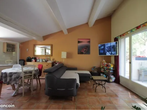 Maison 4 pièces 72m2 avec garage 25m2 et terrasse 25m2