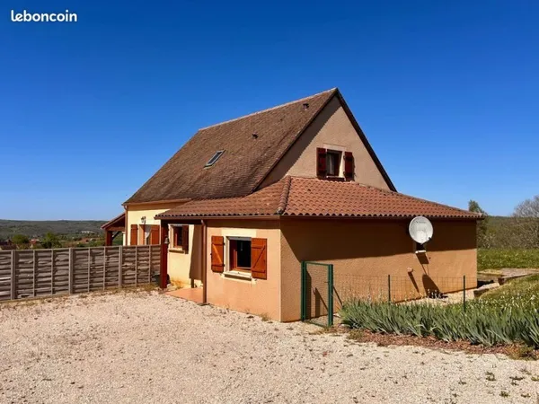Maison 6 pièces 141 m²
