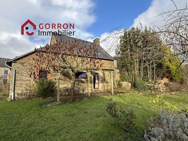 Maison de village avec jardin