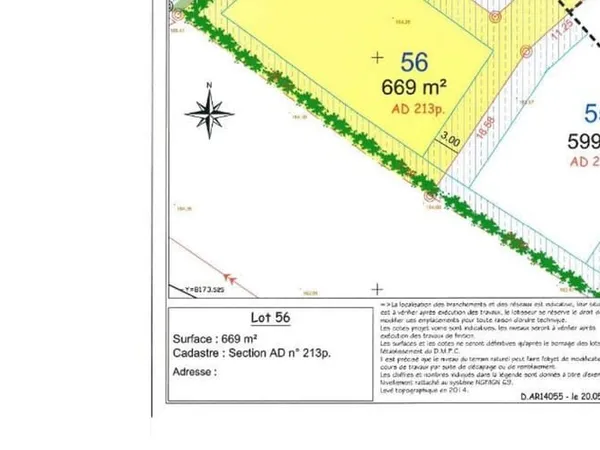 Terrain 669 m²