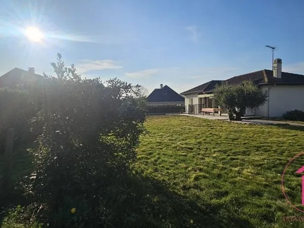 Maison de plain-pied 5 pièces 98 m²