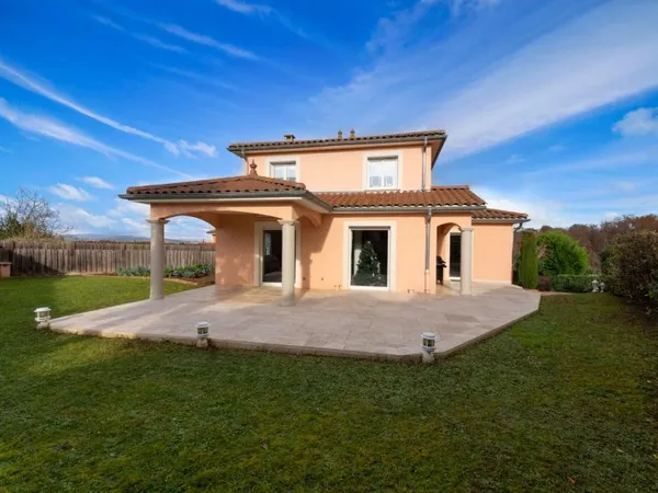 MAISON - 154m2 - ÉVEUX