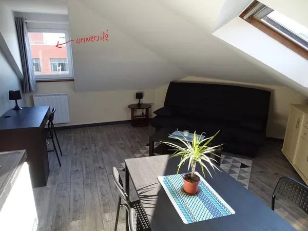 Studio 1 pièce 23 m²
