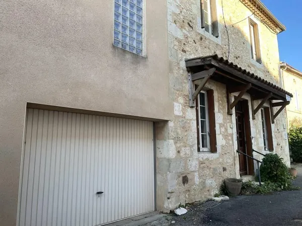 Superbe Maison de village avec garage