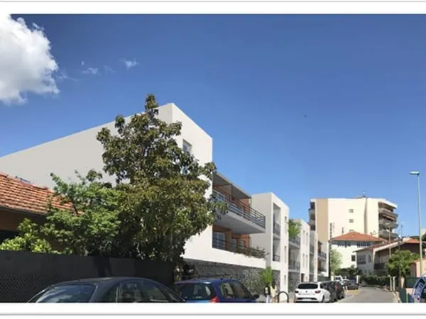 Appartement neuf le CANNET 2 pièce(s) 51 m2 / dispo et cuisine fermée