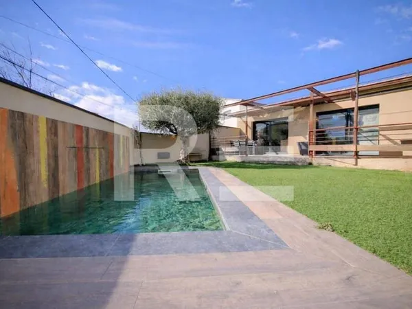 Maison de plain-pied 4 pièces 90 m²