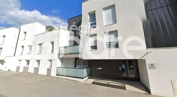 Parking 12 m²