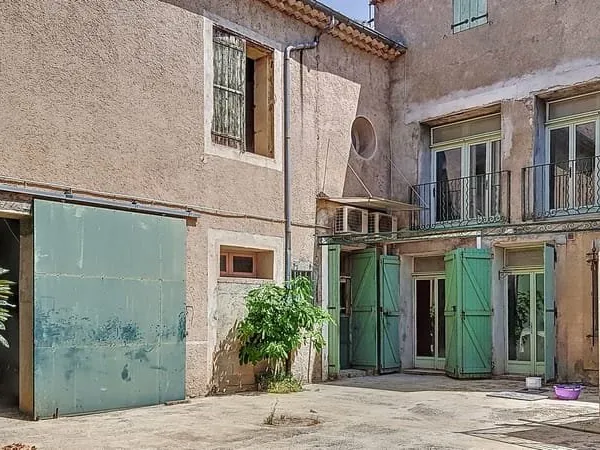 Maison Vente Bessan 9p 306m² 374000€