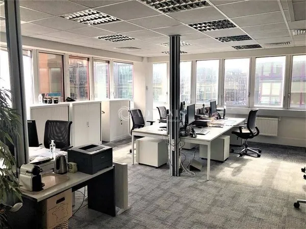 Bureaux 1 pièce 2293 m²