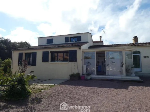 Maison - 194m² - Longeville-sur-Mer
