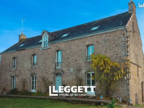 Maison 11 pièces 202 m²