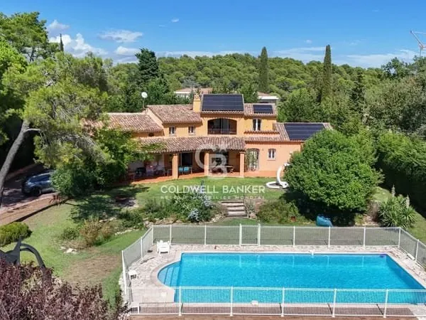 Belle villa provençale au calme