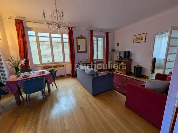 Appartement Bar Le Duc 4 pièce(s) 90 m2 Hyper centre ville de Bar le Duc